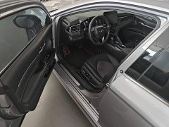 Toyota Camry 2.0S Sharp Luxury Edition - ფოტო 16