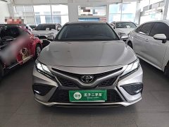 Toyota Camry 2.0S Sharp Luxury Edition - ფოტო 3