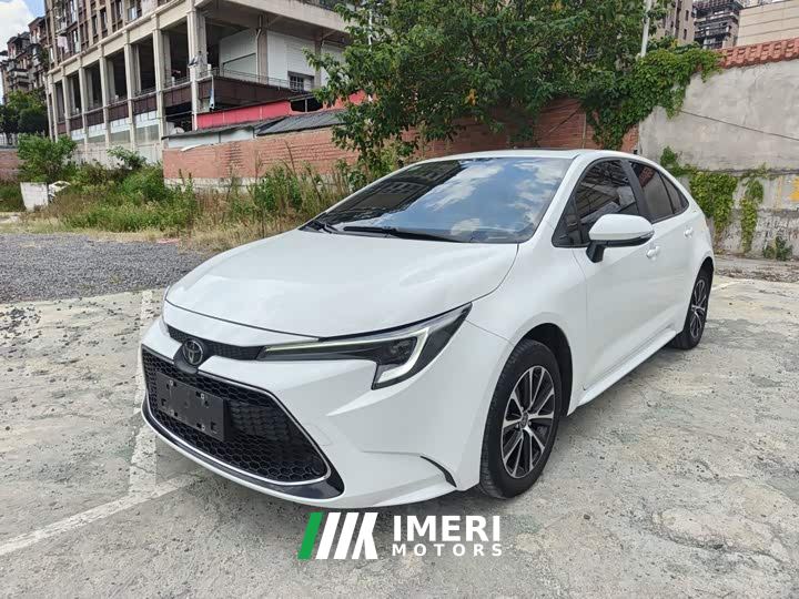 Toyota Corolla 1.8L CVT Luxury