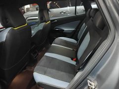 Volkswagen ID.4 X Pro Extended Range Smart Edition - ფოტო 17