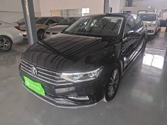 Volkswagen Magotan 2020 330TSI DSG Luxury - ფოტო 1