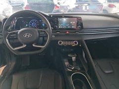 Hyundai Elantra 2022 1.5L CVT GLX Elite - ფოტო 10