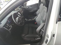 Volvo S60 2025 B5 Inscription Sport - ფოტო 15