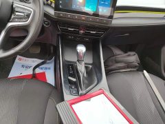 SAIC MG i5 2021 1.5L CVT Platinum Edition - ფოტო 14