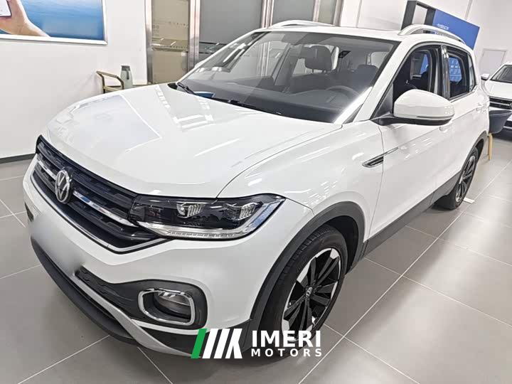 Volkswagen Touran 200TSI DSG Smart Connected Edition