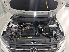 Volkswagen Touran 2023 200TSI DSG Smart Connected Edition - ფოტო 20
