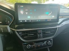 Ford Focus 2022 Sedan EcoBoost 180 Automatic ST Line - ფოტო 13
