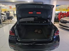 BMW 5 Series 530Li Premier M Sport Package - ფოტო 19