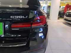 BMW 5 Series 530Li Premier M Sport Package - ფოტო 8