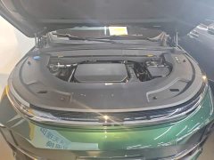 Li Auto L7 Air - ფოტო 16