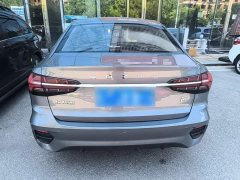 SAIC MG i5 1.5L CVT Diamond Edition - ფოტო 6