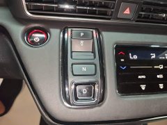 Honda Odyssey 2.0L e:HEV Sharp Comfort Edition - ფოტო 14