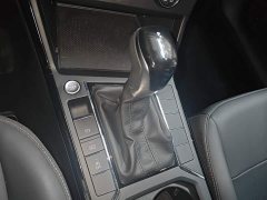 Volkswagen Passat Outstanding Edition 280TSI Business Version - ფოტო 14