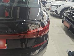 Volkswagen Passat Outstanding Edition 280TSI Business Version - ფოტო 8