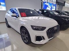 Audi Q5L Sportback 40 TFSI Luxury - ფოტო 4