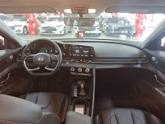 Hyundai Elantra 2023 1.5L CVT GLX Elite - ფოტო 10