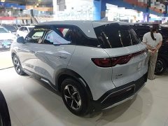 BYD Yuan UP 401KM Leading Edition - ფოტო 5