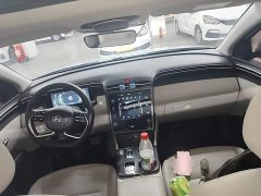Hyundai Tucson L 1.5T DCT TOP Flagship - ფოტო 10