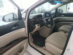 Buick GL8 Land Official Business Class 652T Comfort Edition - ფოტო 16