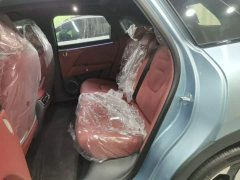 BAIC ARCFOX Alpha T5 Extended Range 1215 Yuan Jing Zhi Xing Version - ფოტო 17