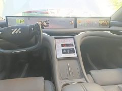 IM Motors Zhiji L6 Ultra - ფოტო 10