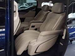 Buick GL8 New Energy Luzun Luxury Edition 6-Seater - ფოტო 17