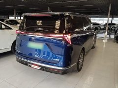 Buick GL8 New Energy Luzun Luxury Edition 6-Seater - ფოტო 7