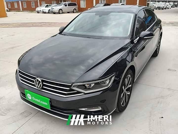 Volkswagen Magotan 330TSI DSG Advance