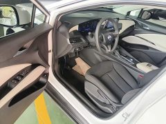 Buick Weilan 6 Plug-in Hybrid Connected Fashion Edition - ფოტო 16