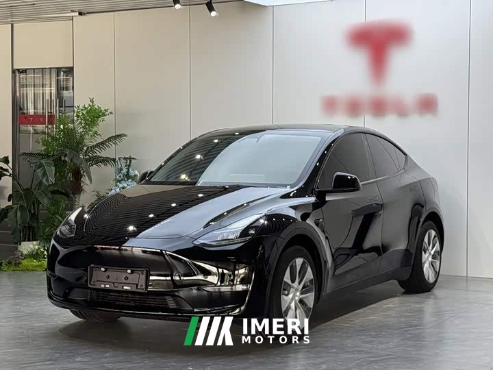 Tesla Model Y Facelift Long Range All-Wheel Drive