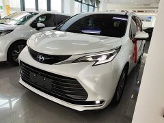 Toyota Sienna 2.5L Hybrid Premium Edition - ფოტო 2