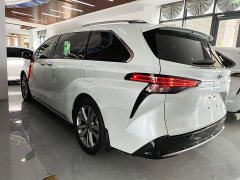 Toyota Sienna 2.5L Hybrid Premium Edition - ფოტო 5