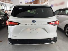 Toyota Sienna 2.5L Hybrid Premium Edition - ფოტო 6