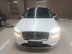 Lincoln Explorer Facelift 2.0T Two-Wheel Drive Elegant Edition - ფოტო 3
