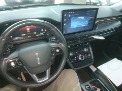 Lincoln Explorer Facelift 2.0T Two-Wheel Drive Elegant Edition - ფოტო 6