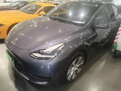 Tesla Model Y Rear-Wheel Drive - ფოტო 1