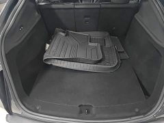 Tesla Model Y Long Range All-Wheel Drive - ფოტო 19