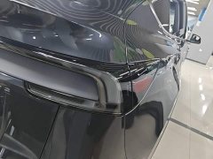 Tesla Model Y Long Range All-Wheel Drive - ფოტო 8