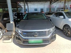 Volkswagen Passat Plug-in Hybrid 430PHEV Hybrid Luxury Edition - ფოტო 3