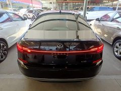 Volkswagen Passat Plug-in Hybrid 430PHEV Hybrid Luxury Edition - ფოტო 6