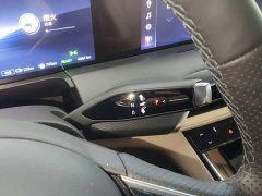 Buick GL8 New Energy Lusang Respect Edition - ფოტო 10