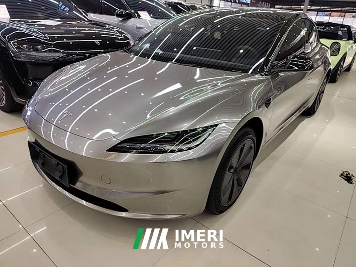Tesla Model 3 Rear-Wheel Drive