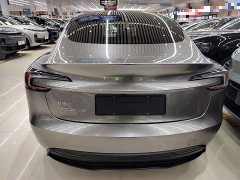 Tesla Model 3 2023 Rear-Wheel Drive - ფოტო 6