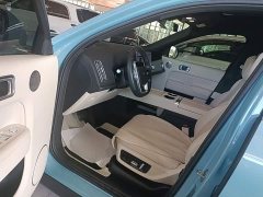 Li Auto L8 Ultra - ფოტო 12