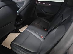 Tesla Model Y Long Range All-Wheel Drive - ფოტო 17