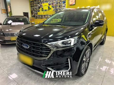 2022 Ford Edge PLUS EcoBoost 245 FWD Platinum Sharp 5-Seater