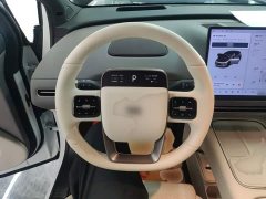 Li Auto i6 2025 Two-Wheel Drive Standard - ფოტო 11