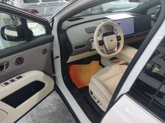 Li Auto i6 2025 Two-Wheel Drive Standard - ფოტო 16