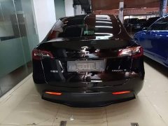 Tesla Model Y Standard Range RWD - ფოტო 6