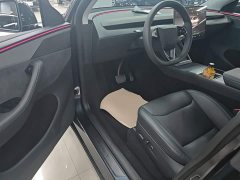 Tesla Model Y Long Range All-Wheel Drive - ფოტო 15